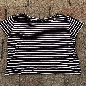 Forever 21 Black and White Striped Crop Top
